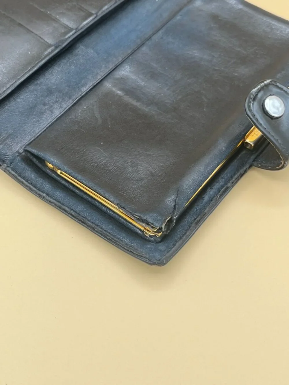 Title: CHANEL Vintage Black Patent Leather CC Logo Long Wallet Kisslock Coin Mad